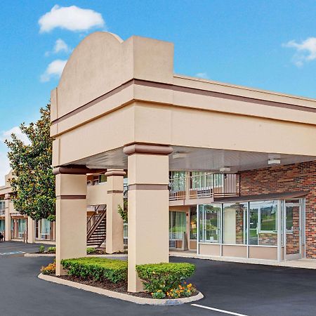 Days Inn By Wyndham Clarksville Tn Exterior photo